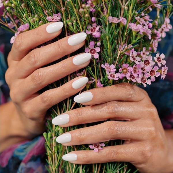 CND Vinylux Nr:348 Lady Lilly