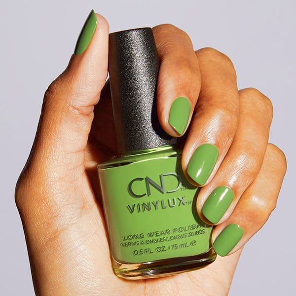 CND Vinylux Nr:363 Crisp Green