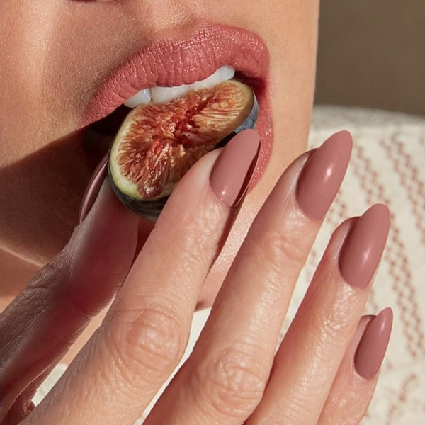 CND Vinylux Nr:361 Fuji Love