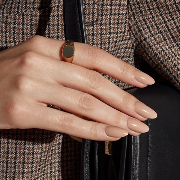 CND Vinylux Nr:359 Gala Girl