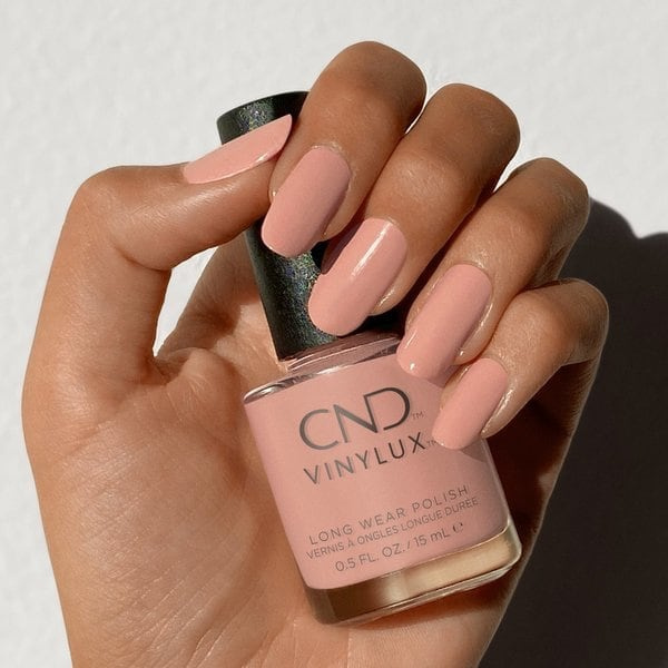 CND Vinylux Nr:370 Self-Lover