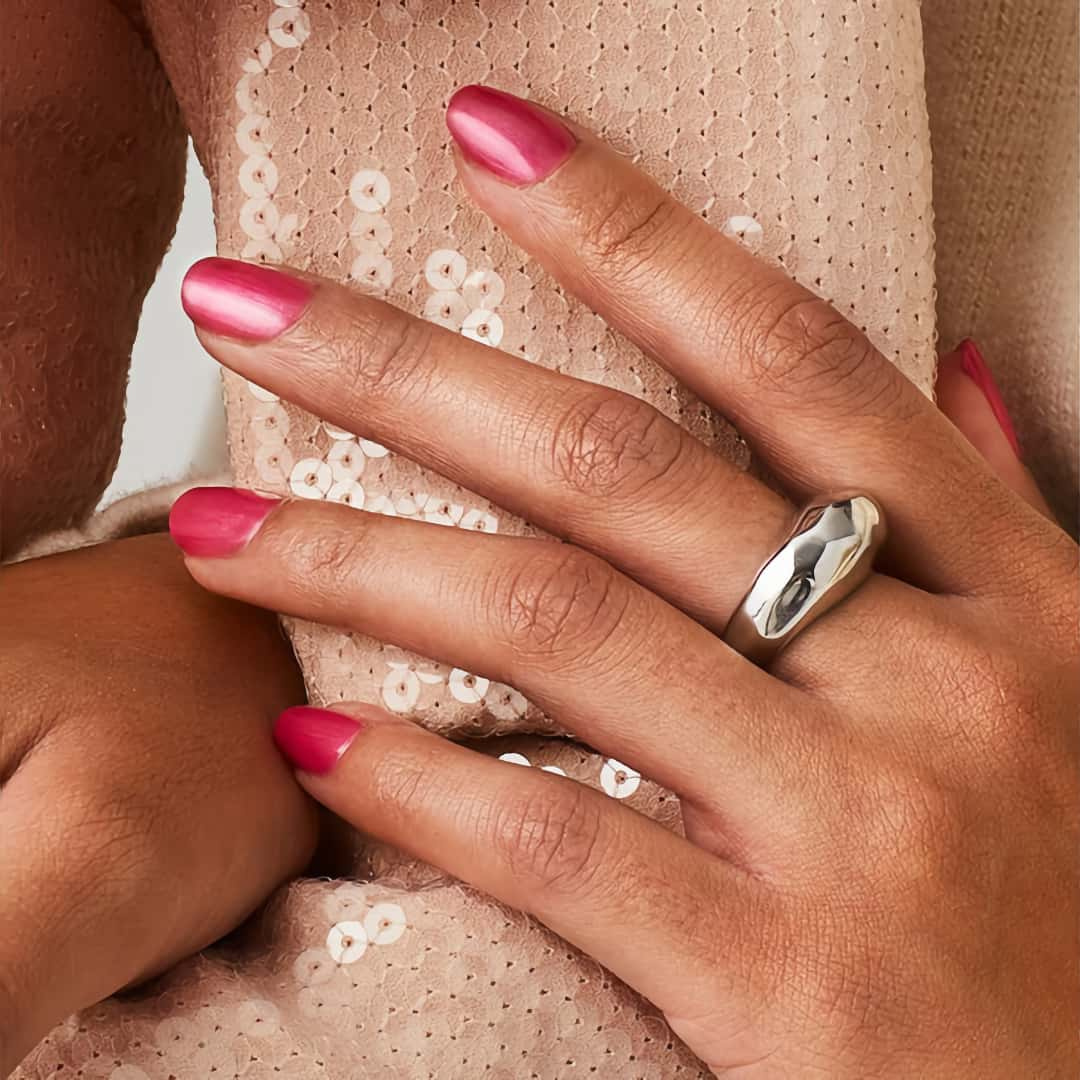 CND Vinylux Nr:414 Happy go Luckey