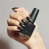 Köp CND Vinylux Forever Green - Djupmetallisk Plommon CND Vinylux Forever Green - Djupmetallisk Plommonnyans