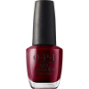 OPI Malaga Wine - djup vinröd | Elegant look OPI Malaga Wine - djup vinröd nyans som ger en sofistikerad look för eleganta och formella tillfällen