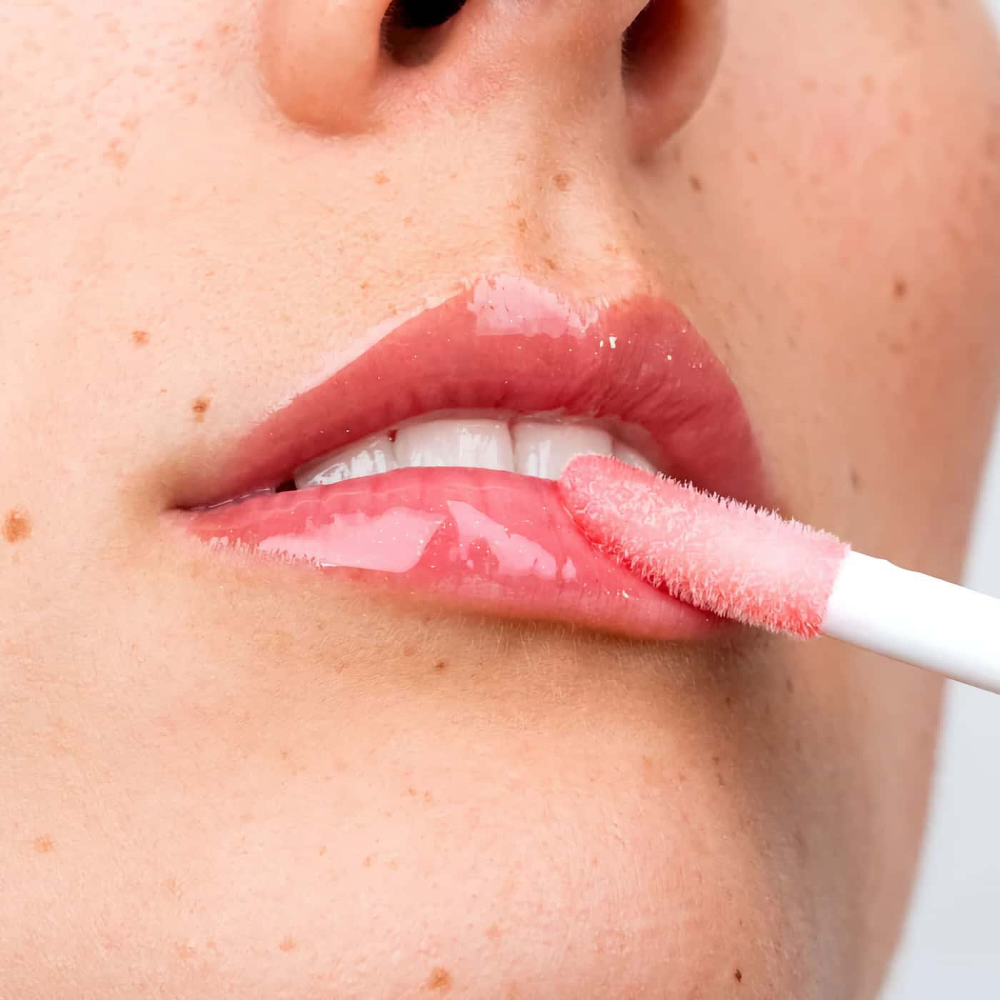 Artdeco Lip Wonder Serum Nr.05 Caring Orange – Läppserum med korallorange nyans, återfuktande formula och optisk volymboost