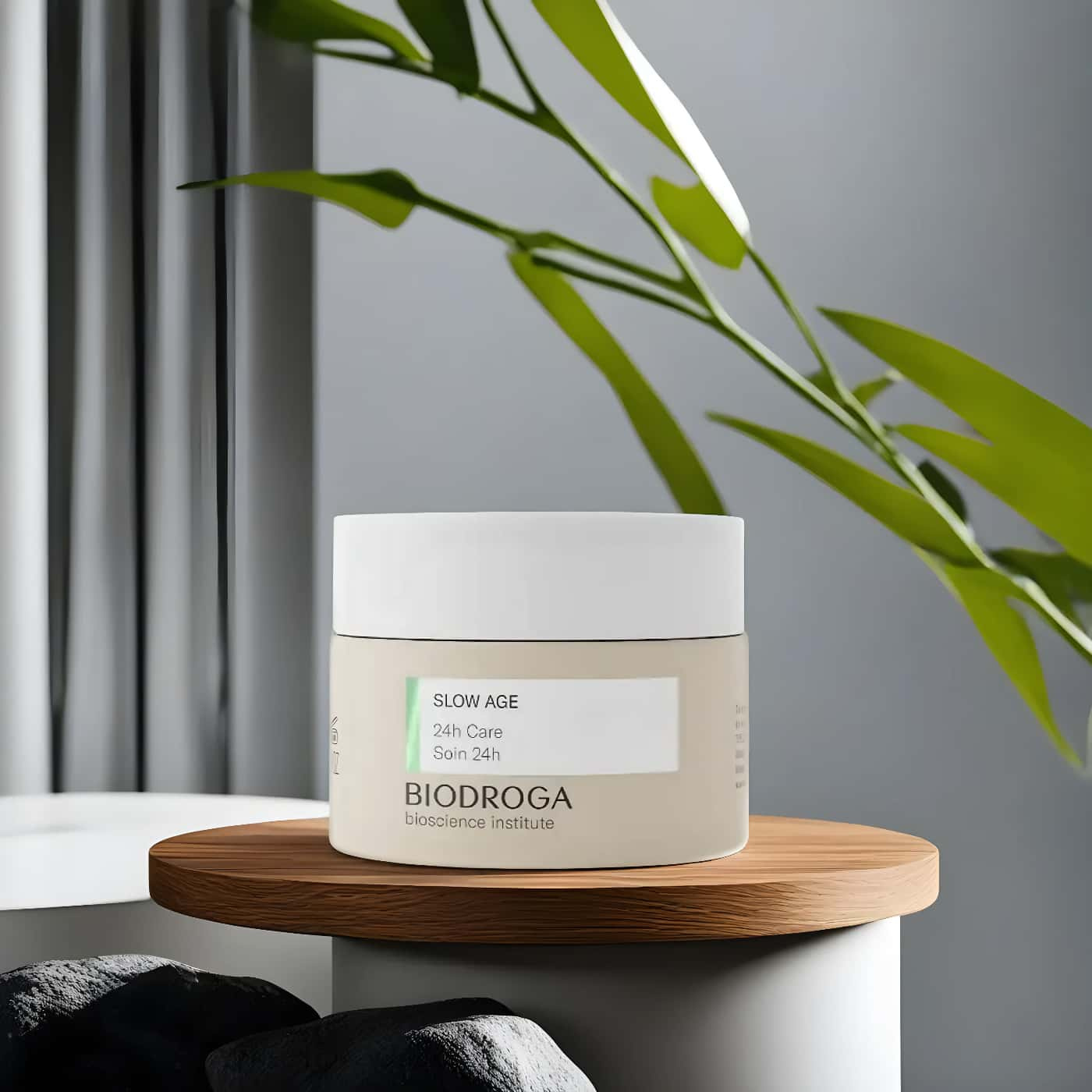 Återuppliva-Trött-Hud | BIODROGA 24h Vård med Lyftande Effekt