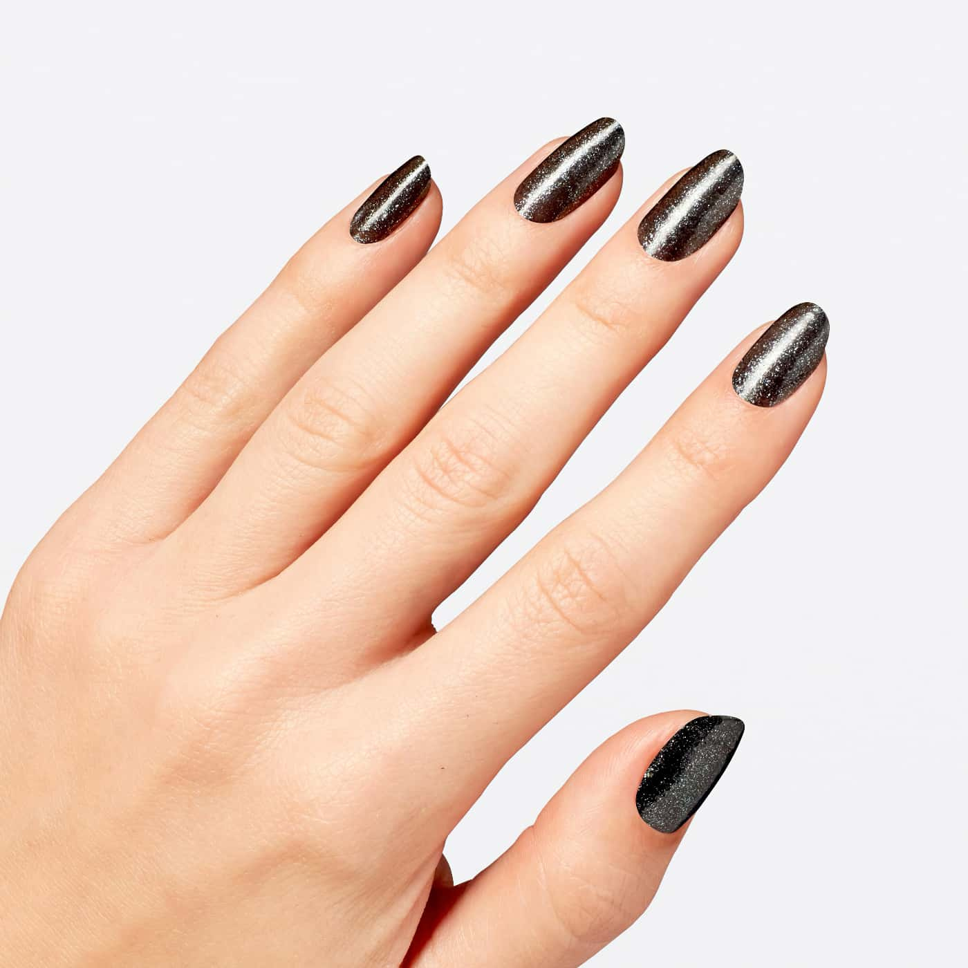 OPI Wicked Deflying Gravity - svart nagellack med blått och silverglitter för en dramatisk och förtrollande manikyr