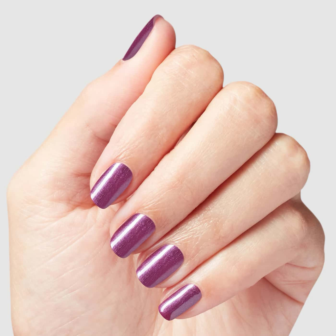 OPI Infinite Shine My Berry Janes nagellack – bärig lila nyans med skimrande pärlemor och elegant glans
