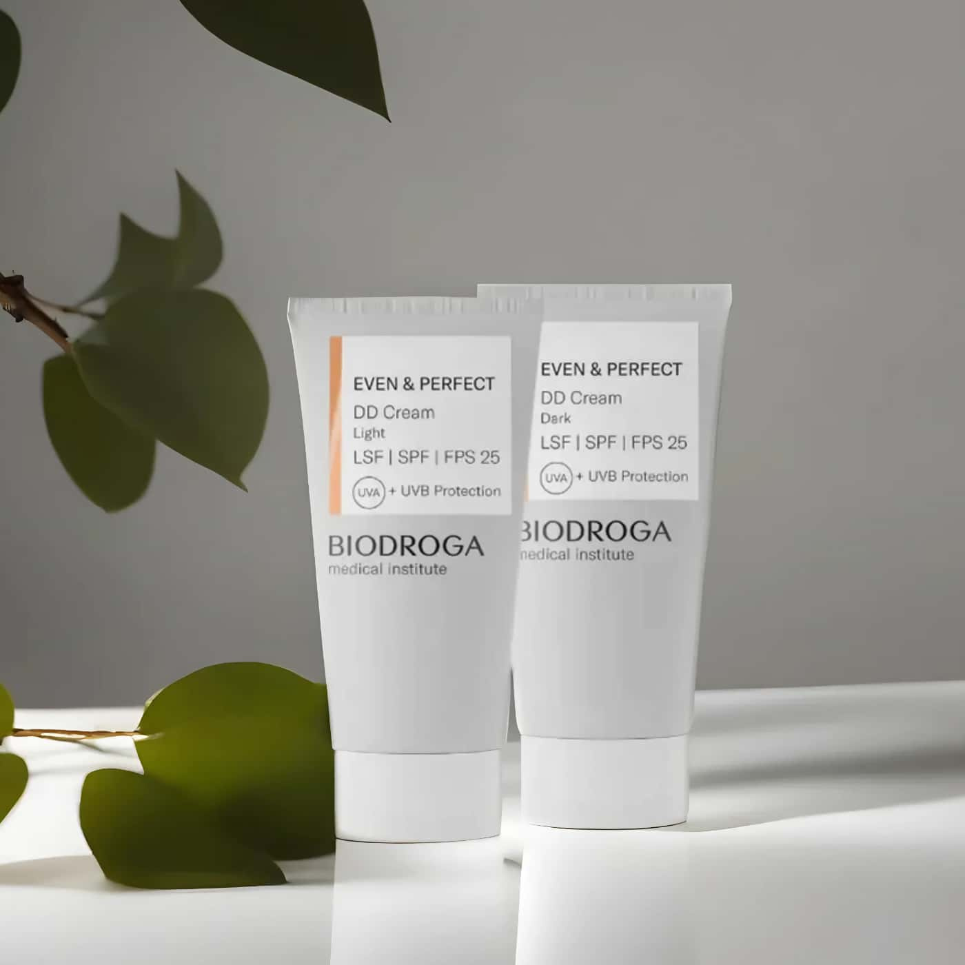 Biodroga-Even-Perfect-DD-Cream-SPF25-Light-Dark | Innovativ Hudvård med Färganpassning, Skydd mot UV-strålar 