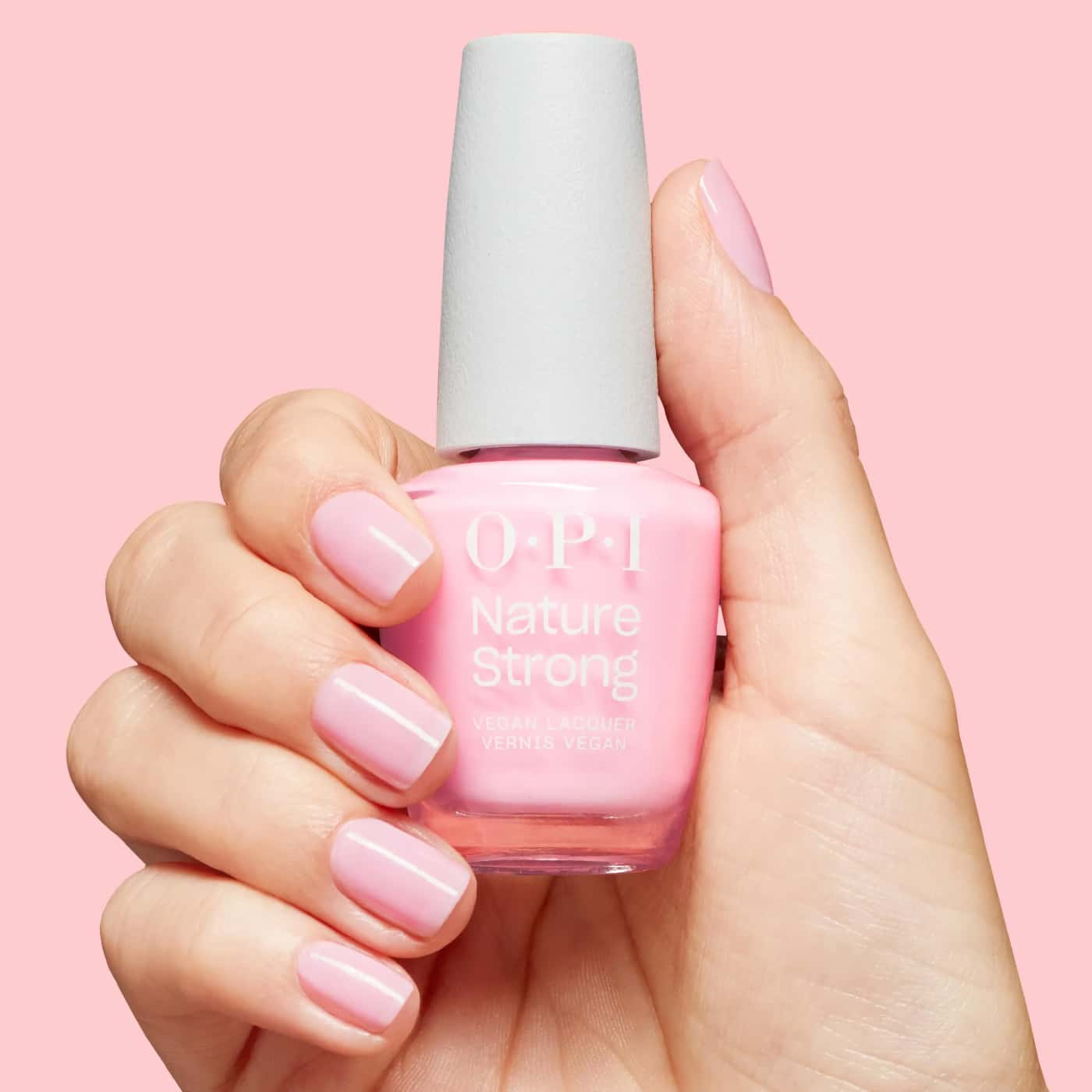 OPI Nature Strong Blossom Into Awesome nagellack | Babyrosa veganskt lack med delvis täckning och elegant glans