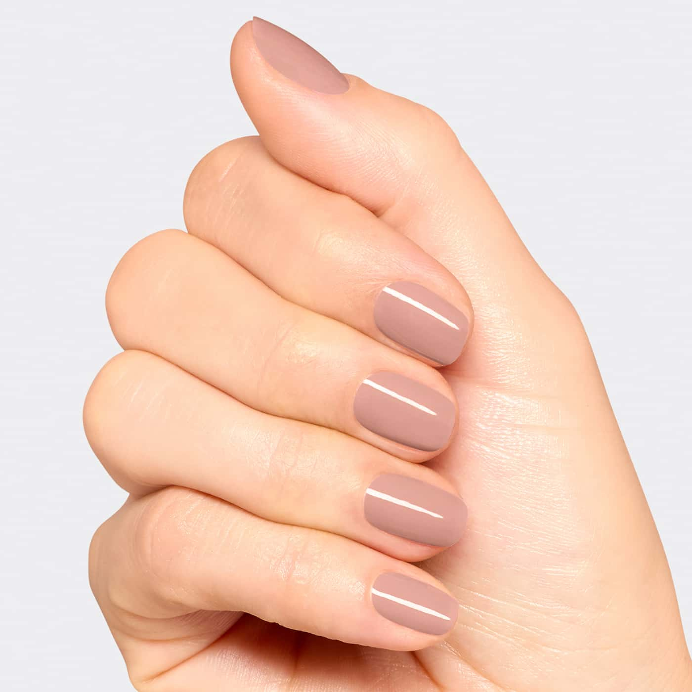 opi most requested france-y seeing you here nagellack i dämpad rosénude med mauveton och krämig, högglansig finish på nageln