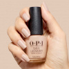 Dämpad taupebeige med mjuk glans och urban elegans opi most requested berlin there, doin that nagellack i dämpad taupebeige nyans med krämig färg och mjuk glansig finish