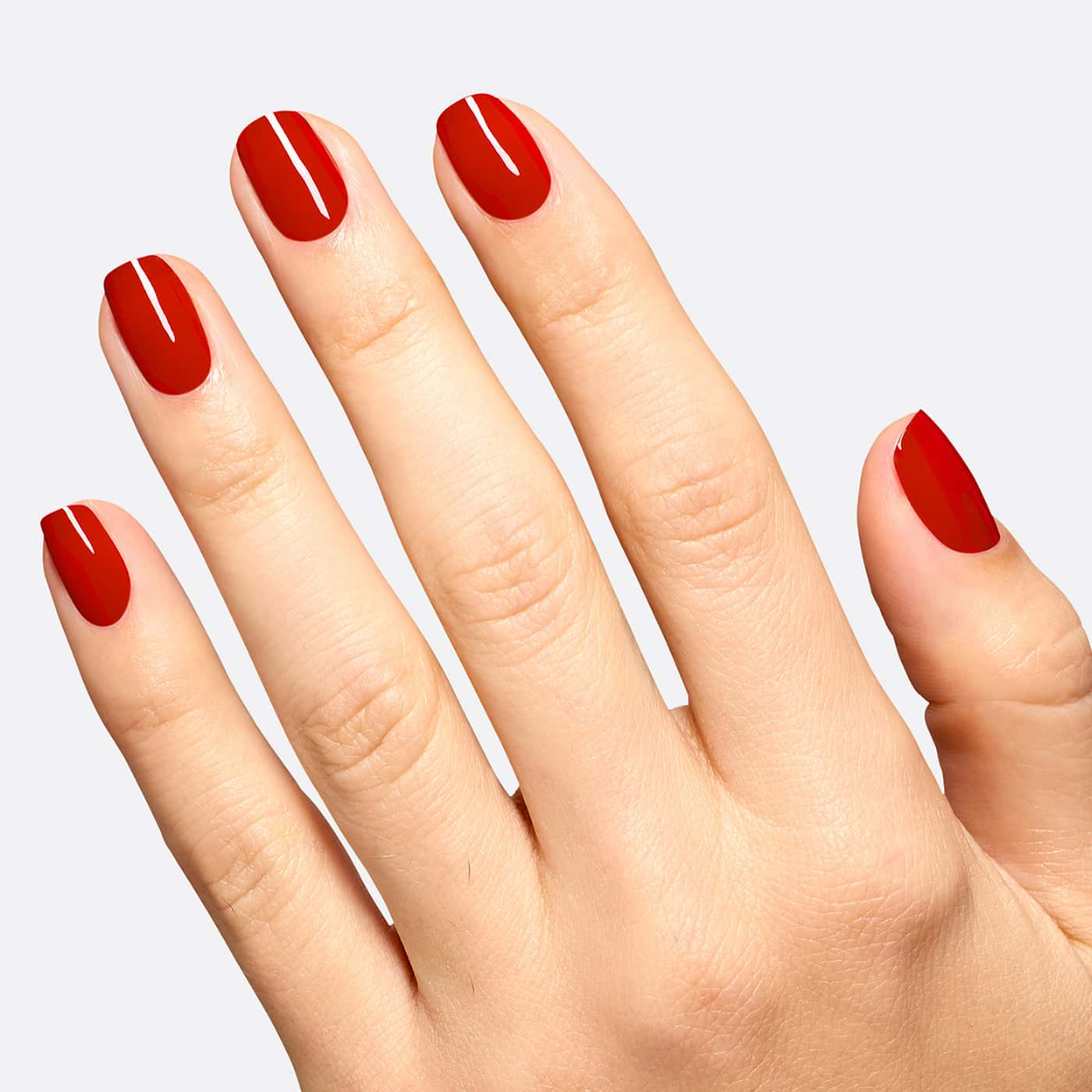 opi most requested vodka & caviar nagellack i klar signalröd nyans med krämig färg och högglansig finish på nageln