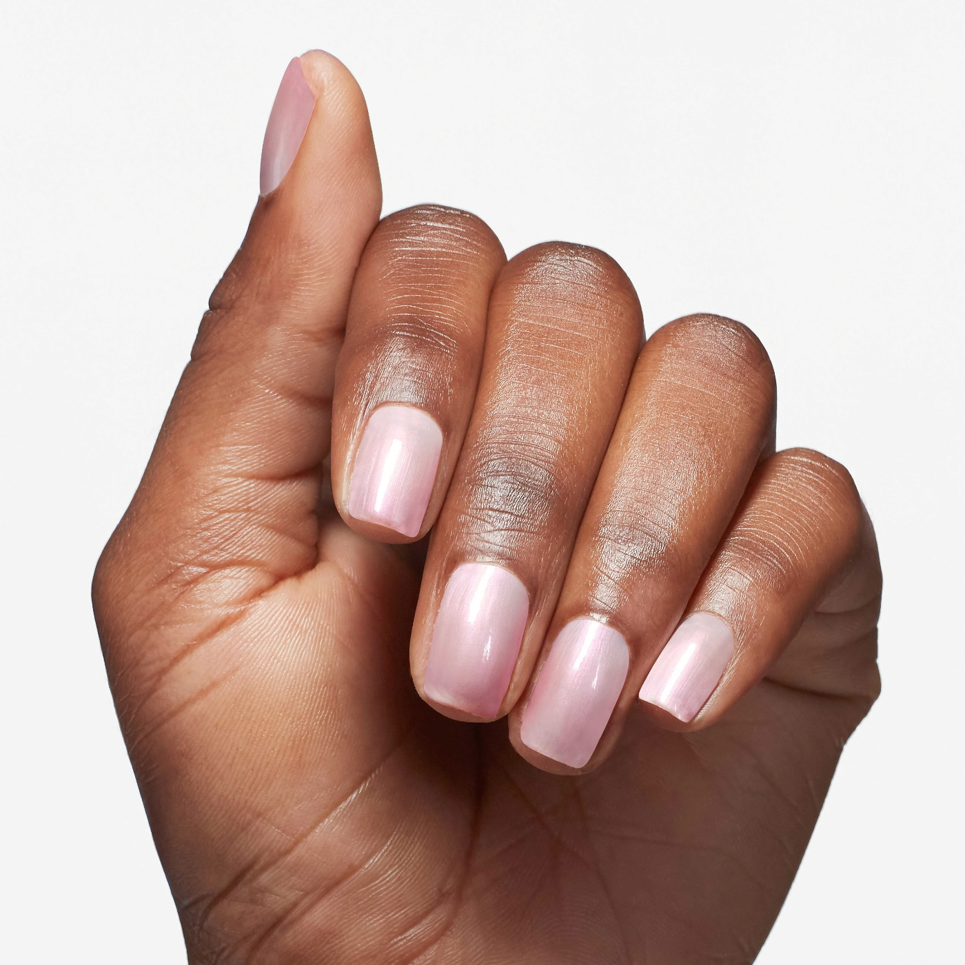 Lysande-Rosa-Pärlskimrande-Nagellack | Trendig-Skönhet-Vår-Sommar