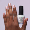 Skimrande Rosa Nagellack | Långvarig Glansig Finish | OPI Vår Lysande-Rosa-Pärlskimrande-Nagellack | Trendig-Skönhet-Vår-Sommar