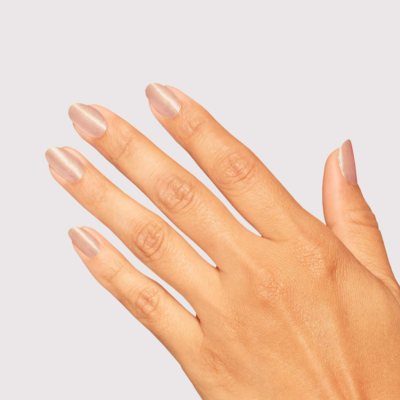 OPI Mirror, Mirror on the Awe - Skimrande champagnefärgat nagellack med gyllene undertoner - Elegant och sofistikerad look