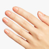 Varm persikoorange nyans med mjukt pärlskimmer opi queens rule nagellack i varm persikoorange nyans med fint pärlskimmer som ger ett mjukt, lystergivande och elegant intryck